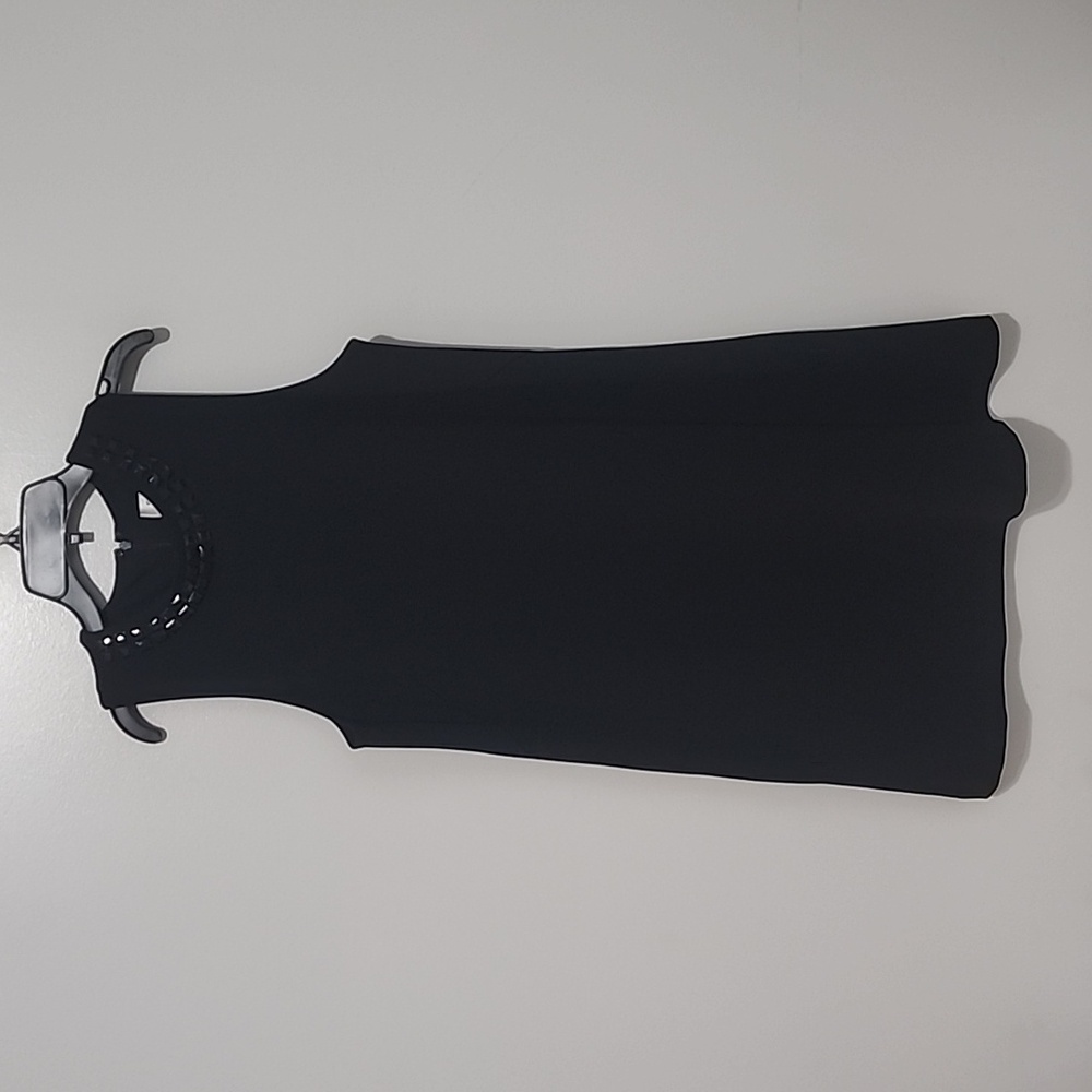 Isaac Mizrahi NWT Women's Sleeveless Black Shift Dress